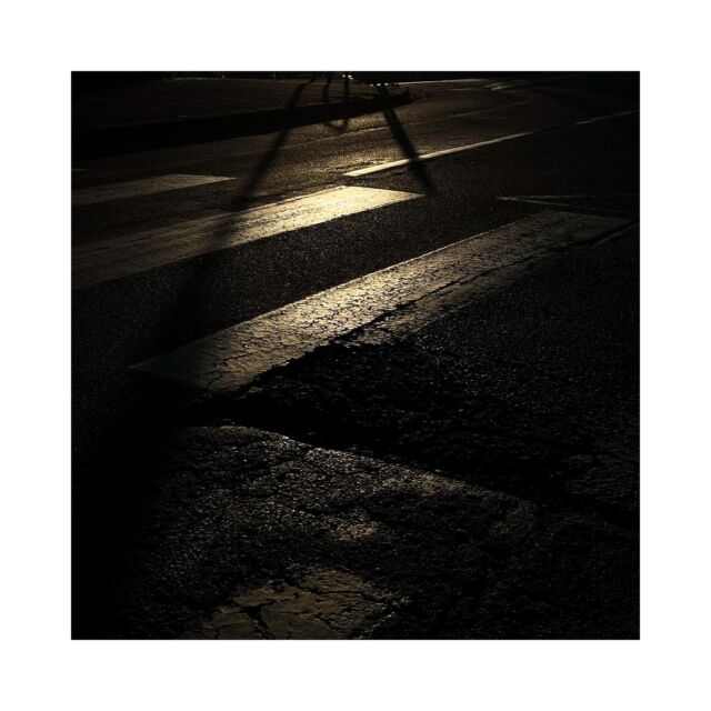 #microcosm #quartier
.
.
.
.
.
#art #photography #photo #artphoto #artphotography #abstract #minimalism #streetphotography #iphoneography #iphone16pro #iphone #somewheremagazine #gominimalmag #gominimalmagazine #nowness @somewheremagazine @gominimalmagazine @nowness @cote.quimper #quimper @letelegramme @ouestfrancequimper
